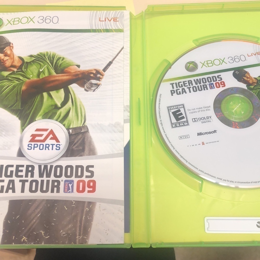 𝅺24. & 25. Tiger Woods PGA Tour 09 - Xbox 360 - Picture 7 of 9